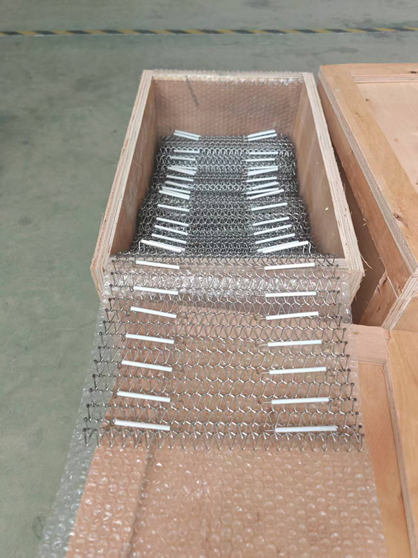 Custom-Solar-Dryer-Mesh-Belt-Edge-Design