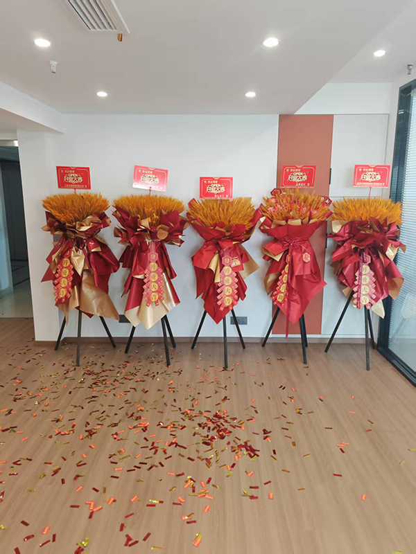 international client meeting metal conveyor belt sales office